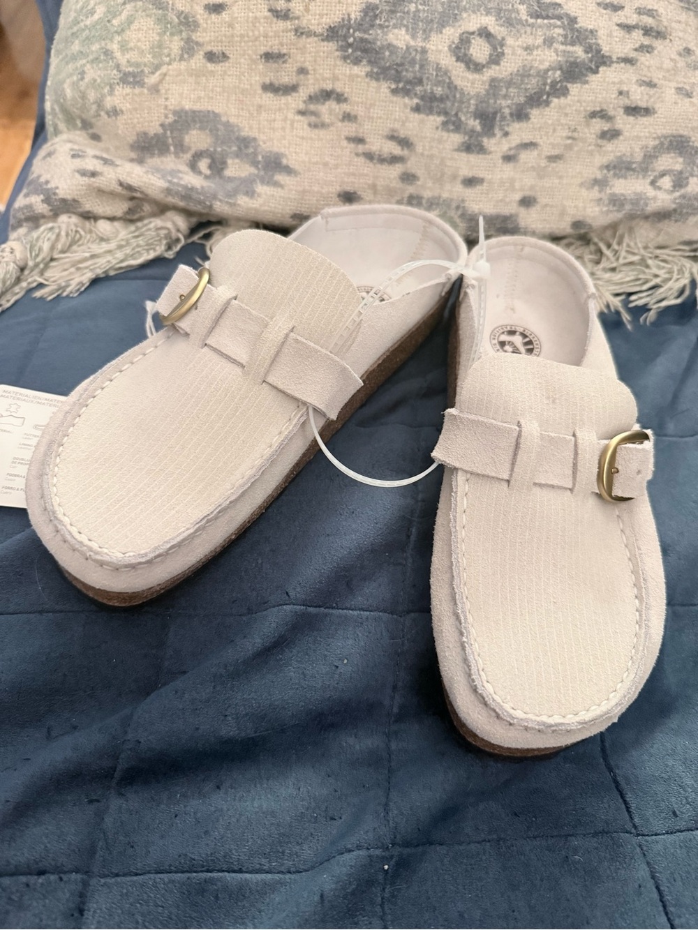 Birkenstock Buckley Slip-On Loafers in Off-White with Gold Buckle 37/6